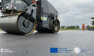 Kelio dangų bandymai