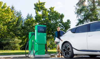 Elektromobilių įkrovimo stotelės