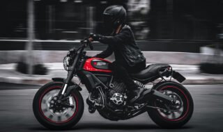 Eismo įvykiai keliuose