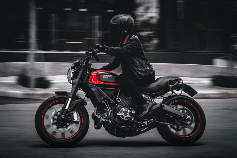 Eismo įvykiai keliuose